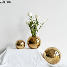 Retro Iron Golden Flower Vase