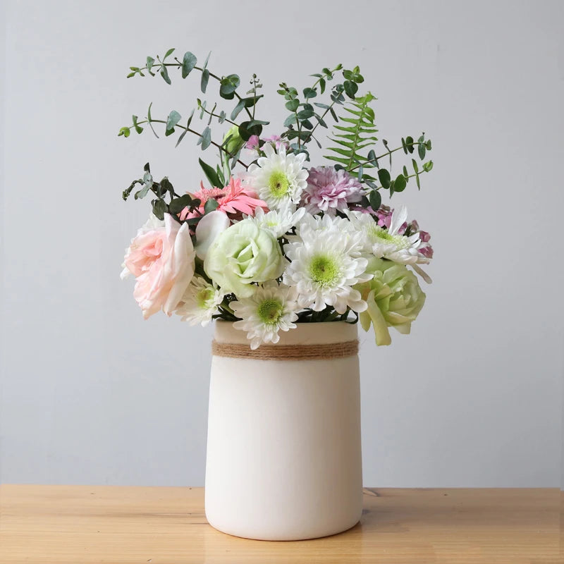 Matte Ceramic Hemp Rope Vase
