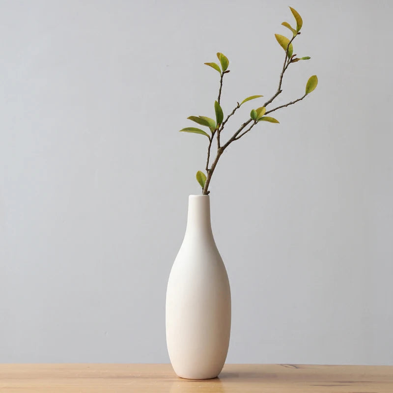 White Ceramic Vase - Classic Porcelain Design 15-25CM