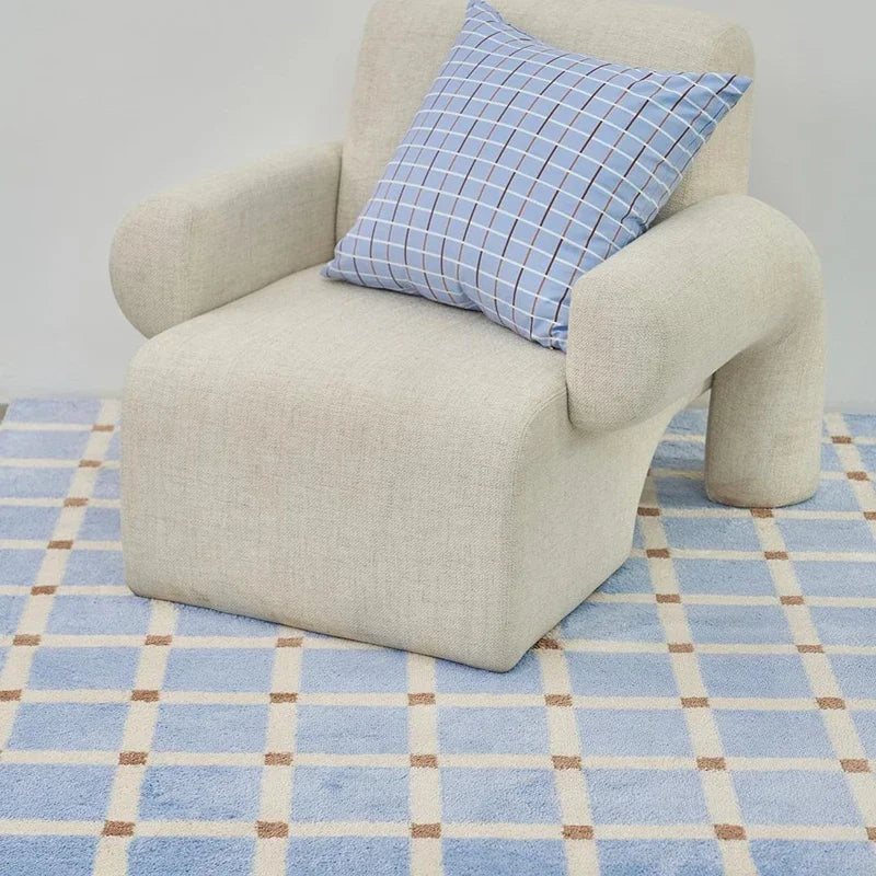 Modern Geometric Area Rug - Luxurious Polyester Home Mat