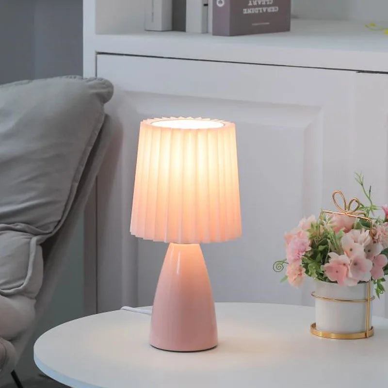 Retro Ceramic Bedroom Table Lamp