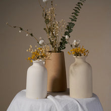 Classic Ceramic Dining Table Vase