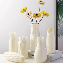 Compact Modern Tabletop Flower Vase