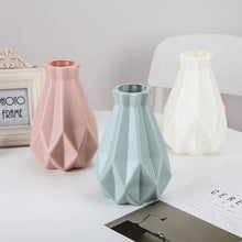 Compact Modern Tabletop Flower Vase